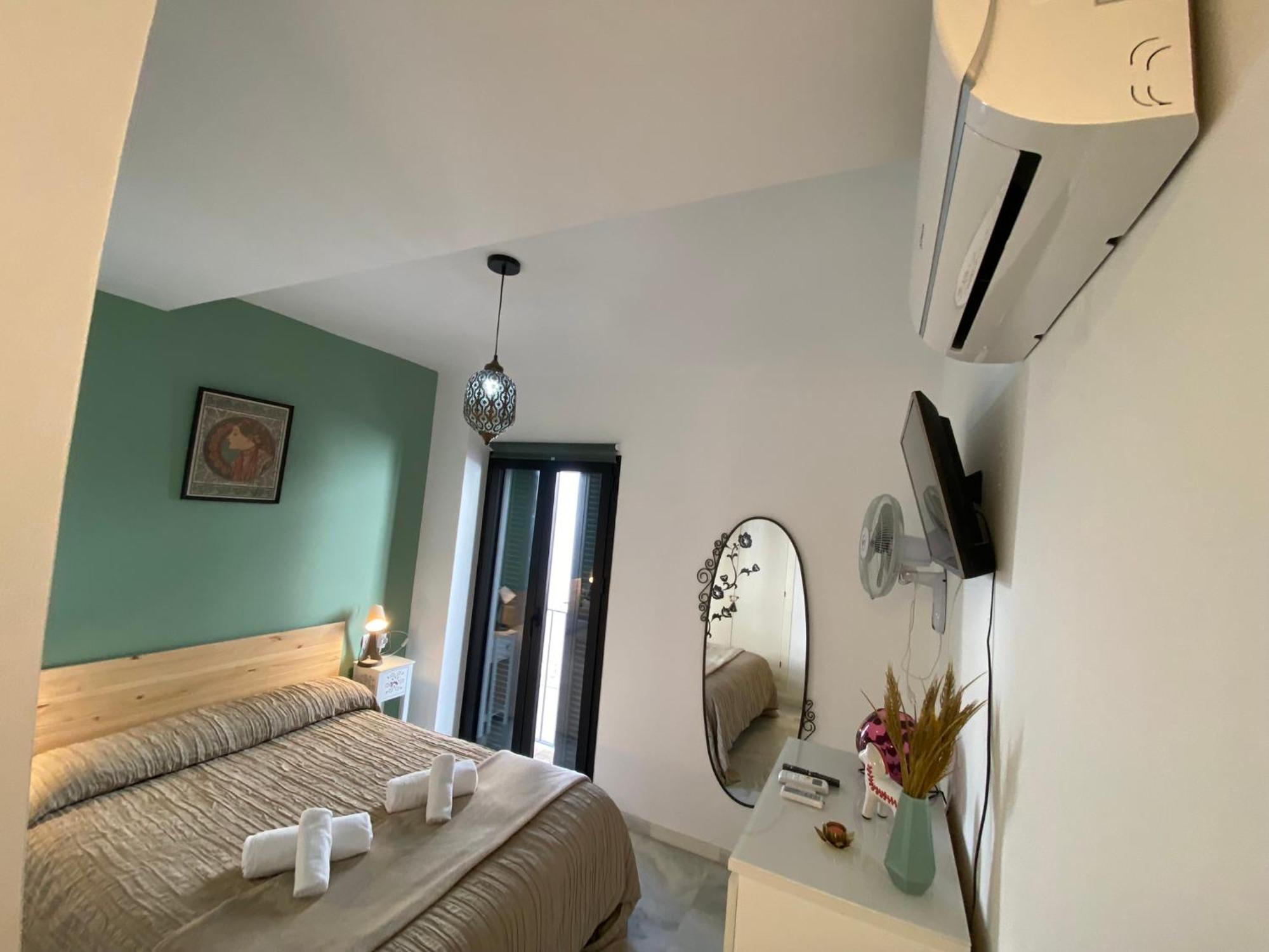 Apartment Duplex En Casco Historico, Terraza, Garaje, Wi-fi *